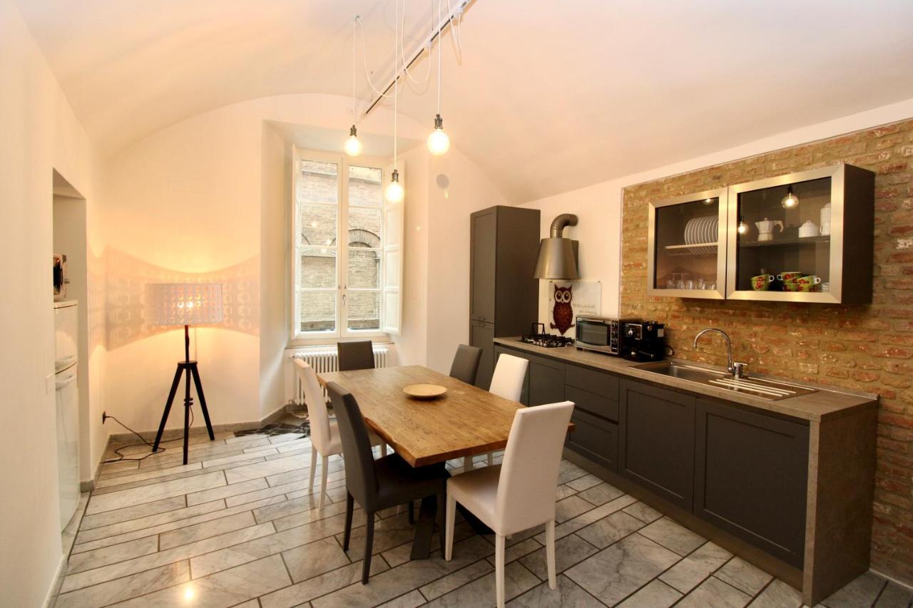 Luxury Suite Apartment Angiolieri Siena Luaran gambar
