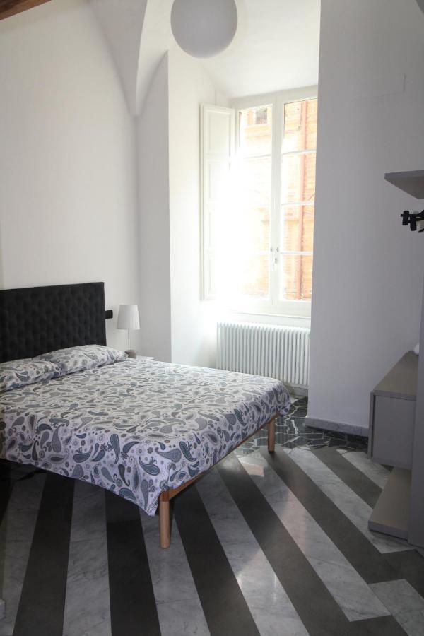 Luxury Suite Apartment Angiolieri Siena Luaran gambar
