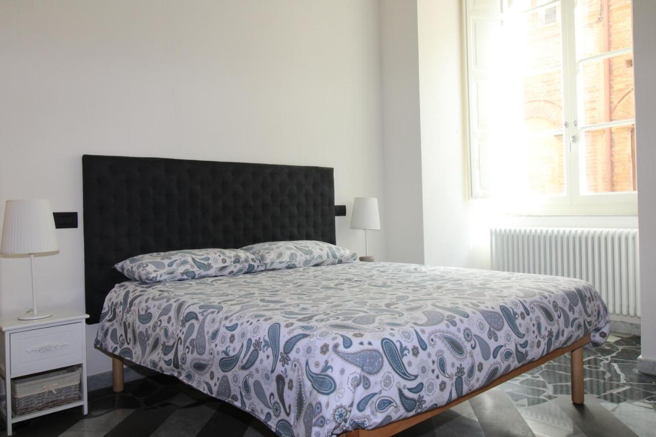 Luxury Suite Apartment Angiolieri Siena Luaran gambar